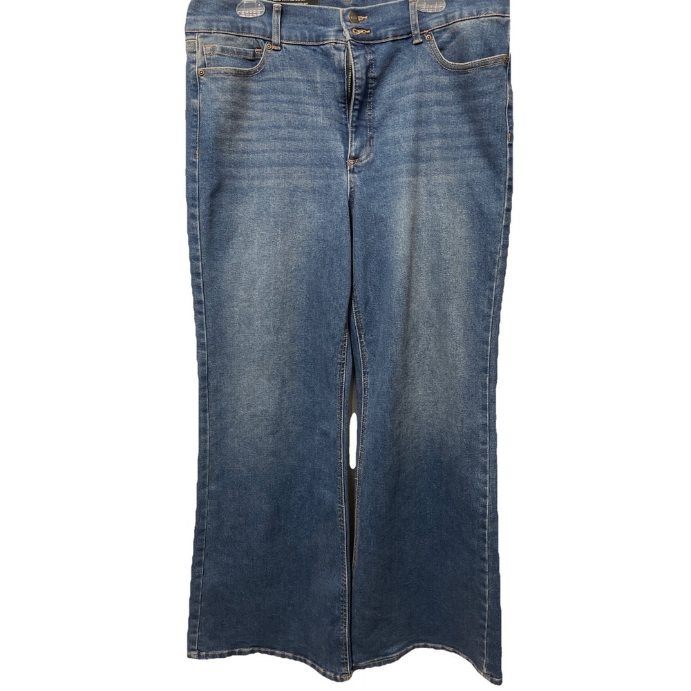 Sofia Vergara Jeans Women's Size 18 Margot Wide Leg Super High Rise NEW